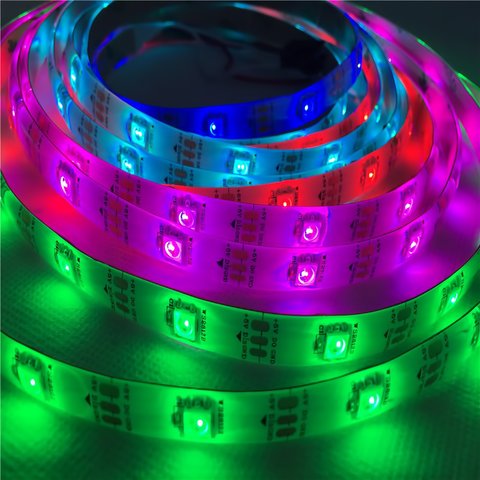 Светодиодная лента RGB SMD5050, WS2812B (белая, c управлением, IP65, 5 В, 30 диодов/м, 5 м) Превью 2